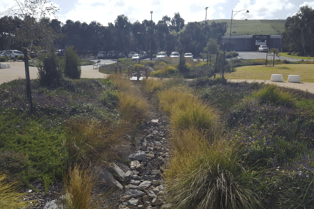 Fleurieu aquatic centre landscaping