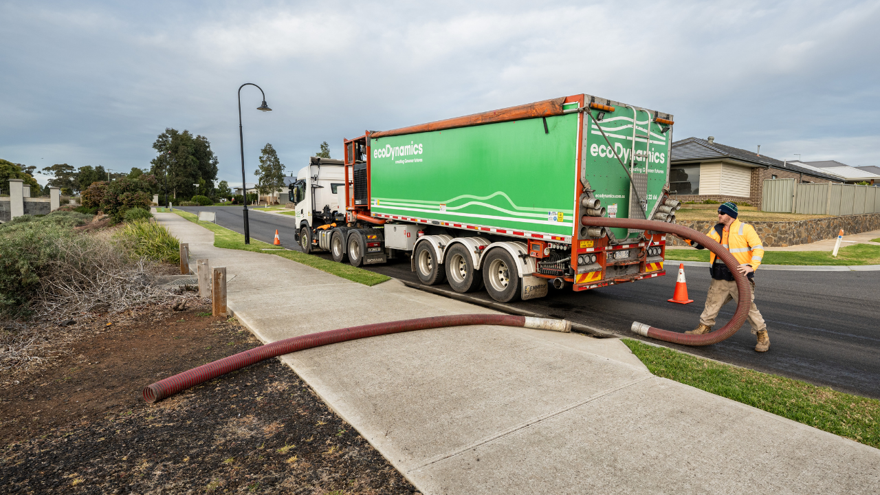 HR Truck Driving Jobs Melbourne • HC Truck Driver ecoDynamics